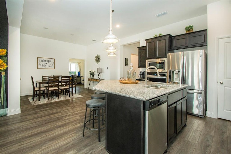 Photo 5 of 34 - 2221 Graham Rd, Anna, TX 75409