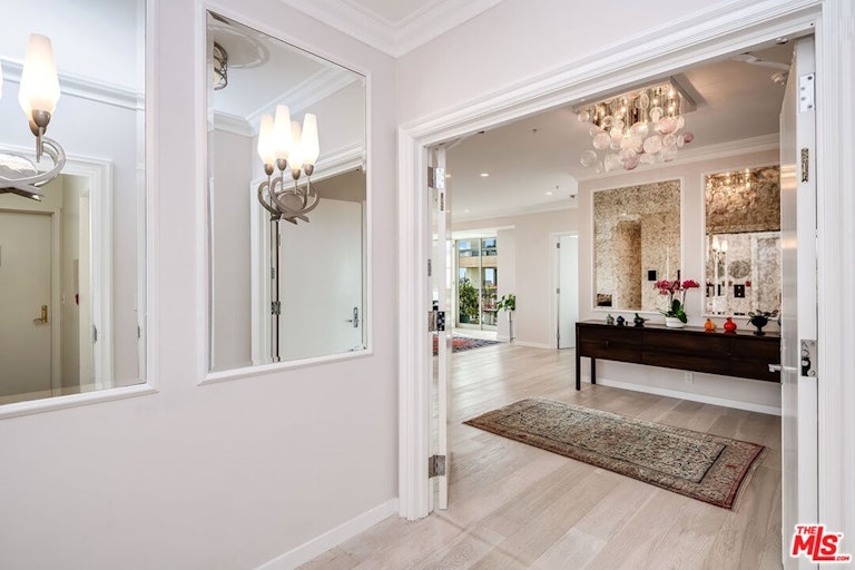 Photo 23 of 26 - 10580 Wilshire Blvd #7SW, Los Angeles, CA 90024