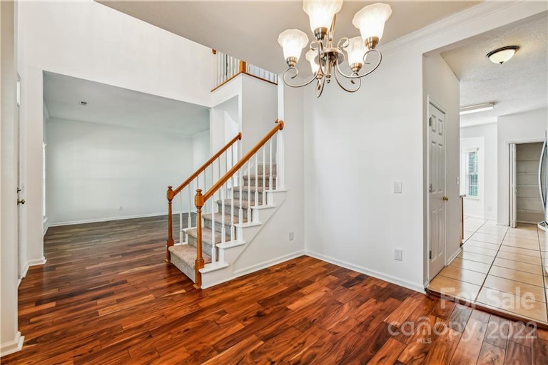 Photo 12 of 36 - 9005 Clifton Meadow Dr, Matthews, NC 28105