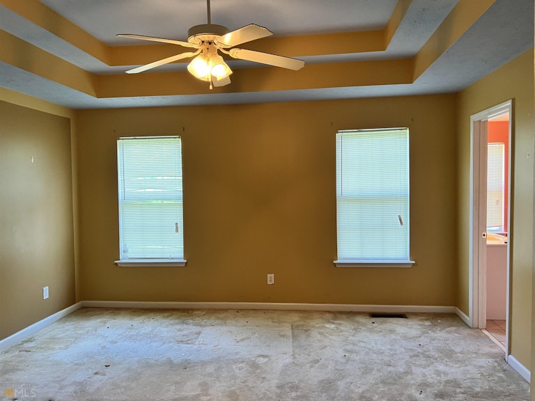 Photo 15 of 36 - 4071 Elk Run Trl, Douglasville, GA 30135