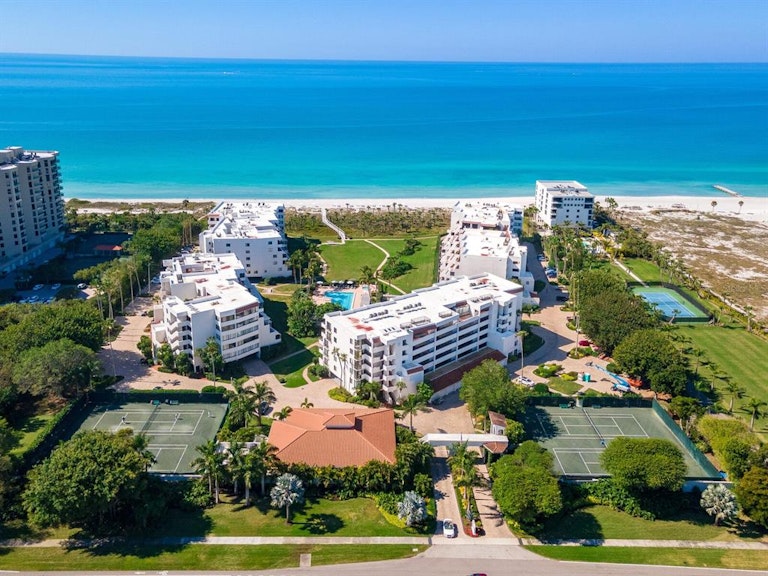 Photo 37 of 39 - 1485 Gulf Of Mexico Dr #103, Longboat Key, FL 34228
