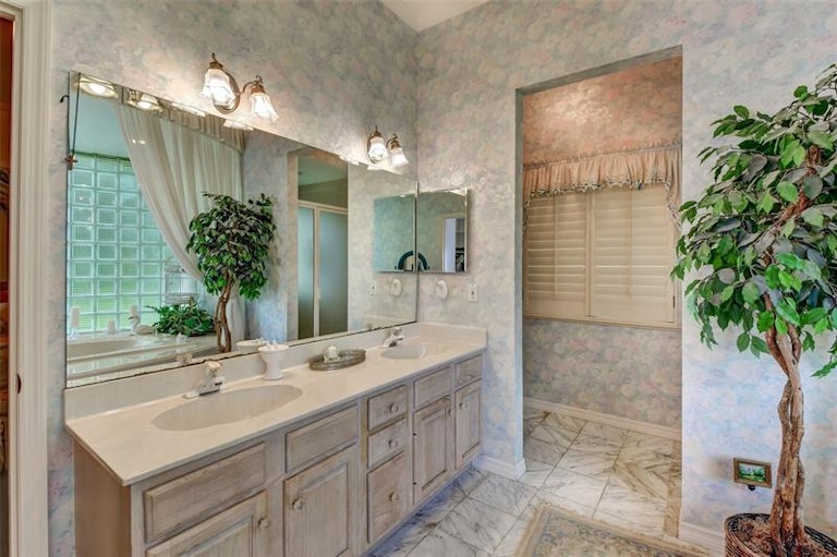 Photo 26 of 47 - 1411 Wyngate Dr, Deland, FL 32724