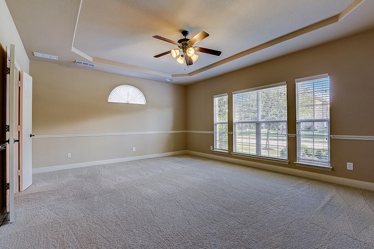 Photo 29 of 50 - 3093 McGregor Dr, Frisco, TX 75033