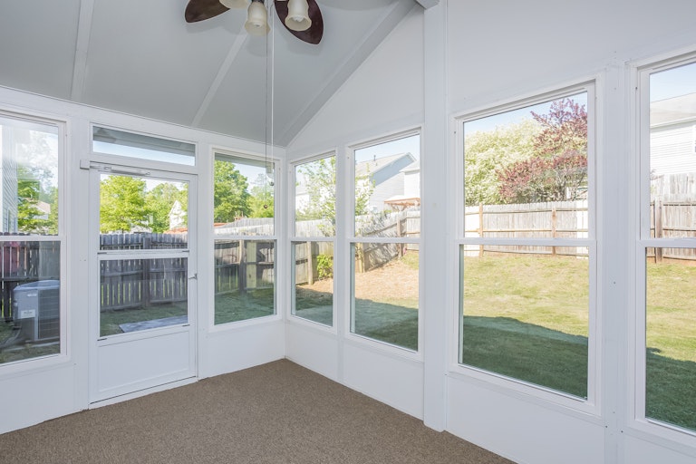 Photo 10 of 25 - 113 Trayesan Dr, Holly Springs, NC 27540