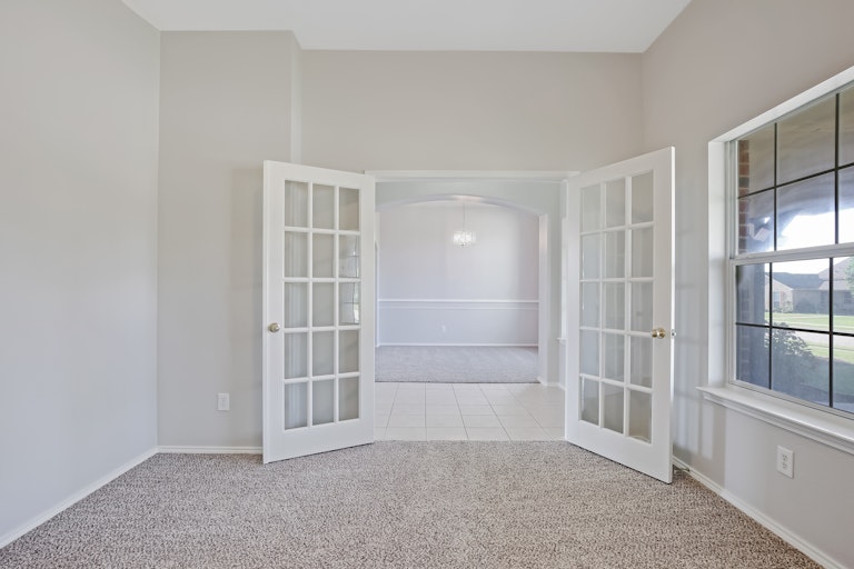 Photo 7 of 26 - 225 Brandi Ridge Dr, Midlothian, TX 76065