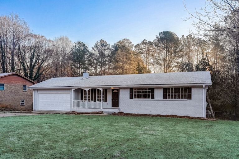 Photo 6 of 28 - 1518 Tanglewood Way NW, Conyers, GA 30012