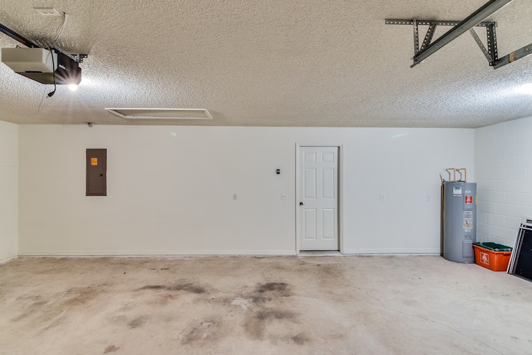 Photo 26 of 29 - 15169 Moultrie Pointe Rd, Orlando, FL 32828