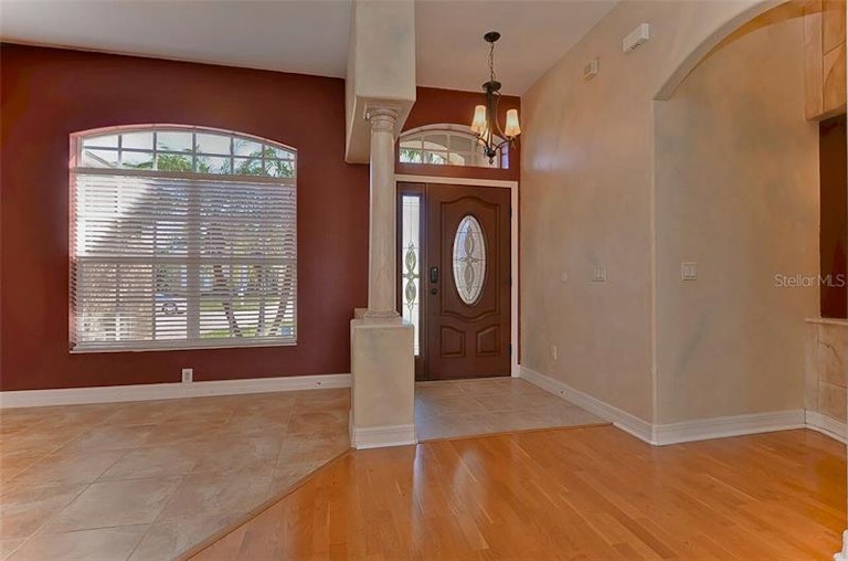 Photo 7 of 25 - 14827 Coral Berry Dr, Tampa, FL 33626