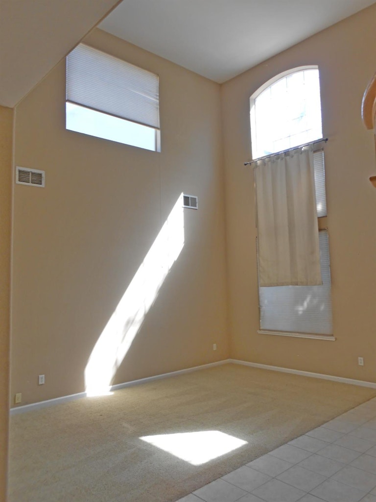 Photo 39 of 43 - 1515 Olympic Cir, Rocklin, CA 95765
