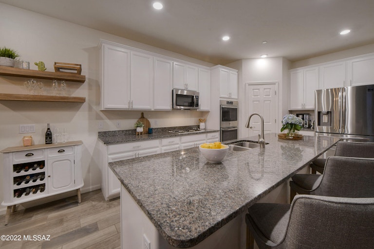 Photo 8 of 40 - 12072 N Gadwall Dr, Marana, AZ 85653