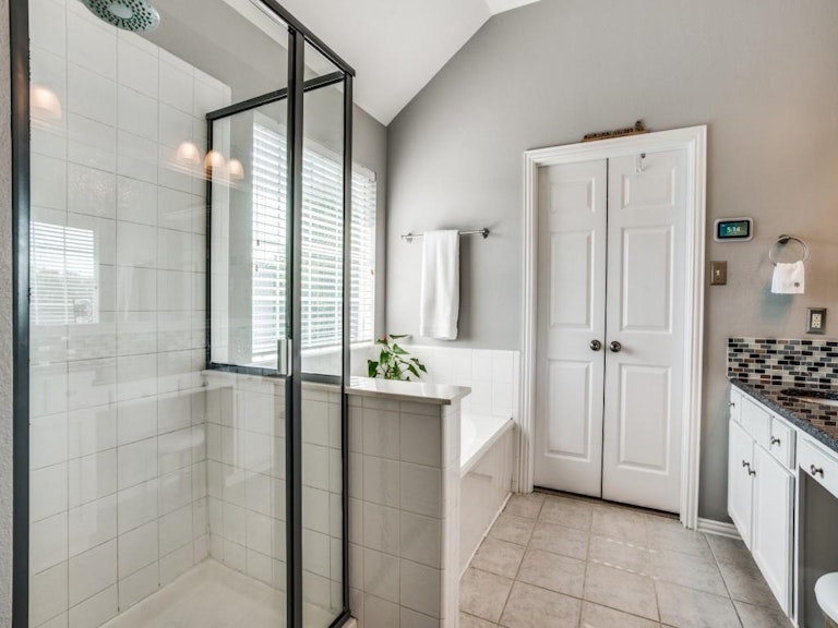 Photo 21 of 26 - 6404 Candletree Ln, McKinney, TX 75070