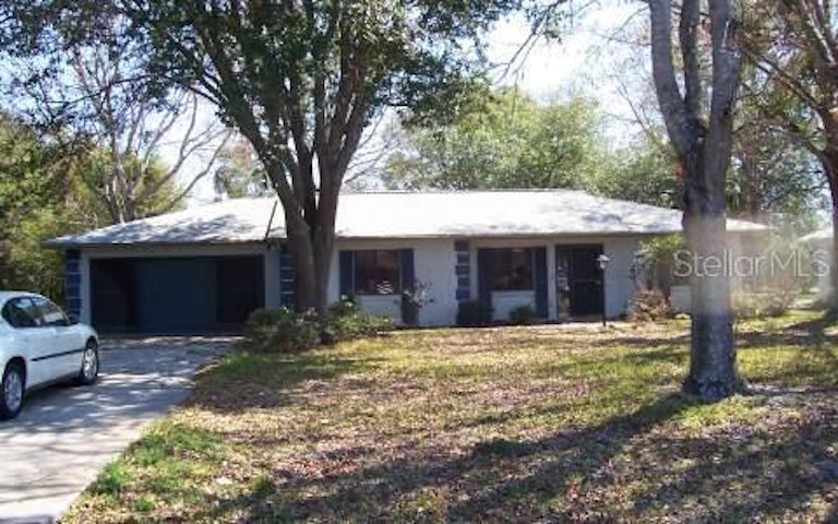 Photo 1 of 1 - 223 Parkview Dr, Palm Coast, FL 32164