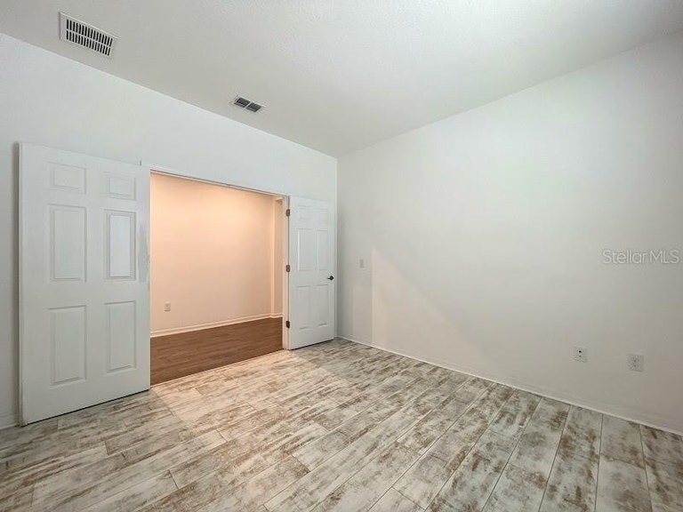 Photo 31 of 37 - 10639 Cardera Dr, Riverview, FL 33578