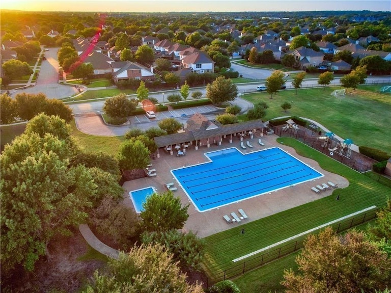 Photo 36 of 40 - 419 Deer Run, Keller, TX 76248