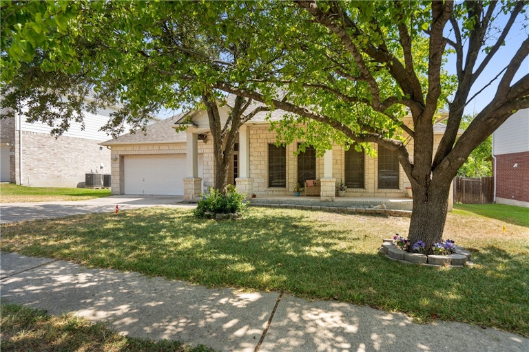 Photo 2 of 37 - 300 Olympic Dr, Pflugerville, TX 78660