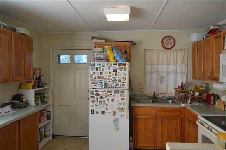 Photo 4 of 26 - 3632 Grant Blvd, Orlando, FL 32804