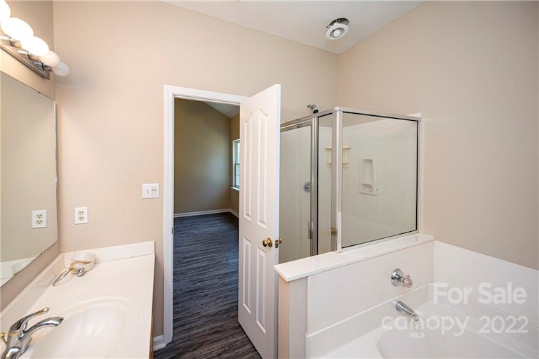 Photo 18 of 31 - 14916 Cane Field Dr, Charlotte, NC 28273