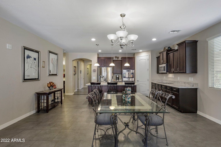 Photo 15 of 43 - 7918 W Whitehorn Trl, Peoria, AZ 85383