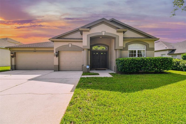 Photo 1 of 58 - 5716 Riva Ridge Dr, Wesley Chapel, FL 33544