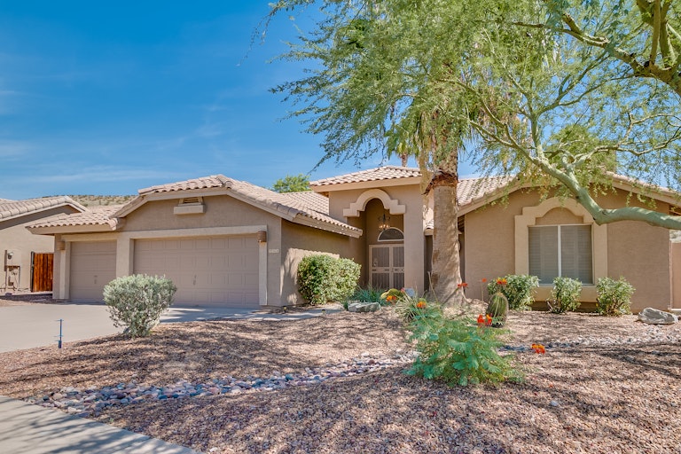 Photo 2 of 64 - 505 E Mountain Sky Ave, Phoenix, AZ 85048