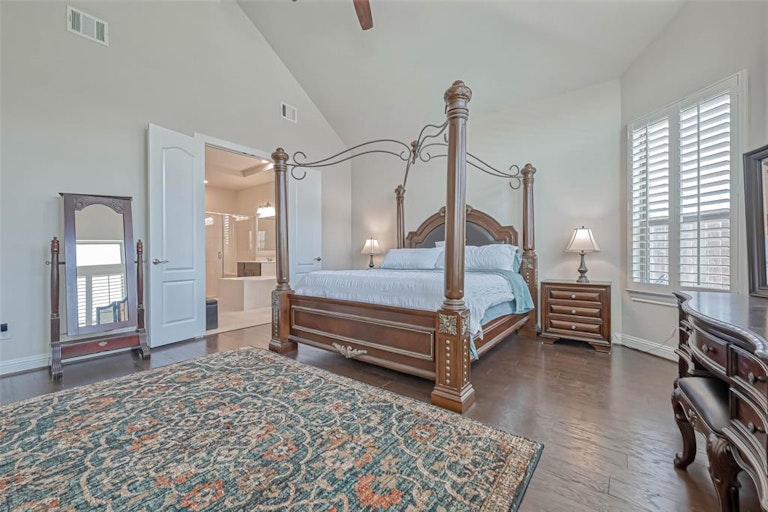 Photo 32 of 48 - 21606 Albertine Dr, Tomball, TX 77377