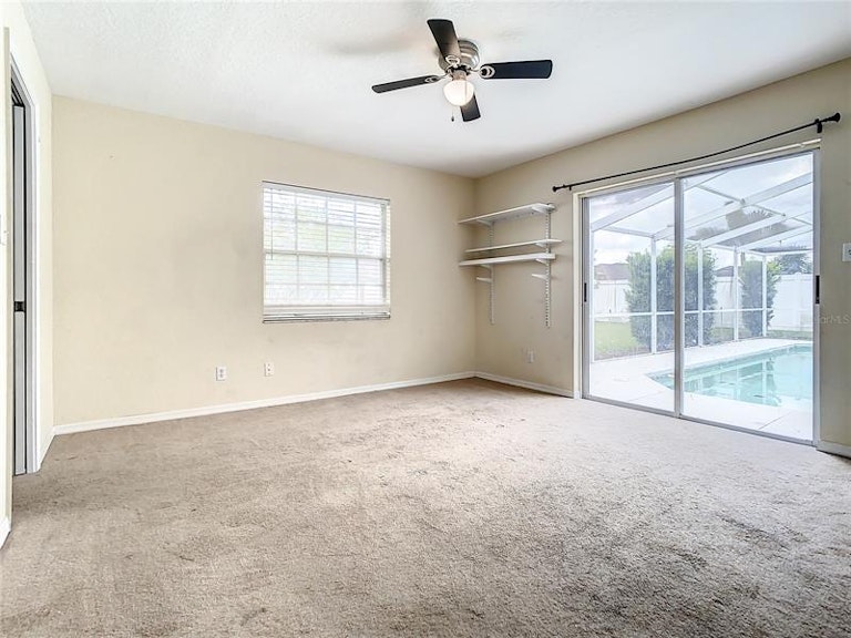 Photo 24 of 41 - 6923 Ashbury Dr, Lakeland, FL 33809