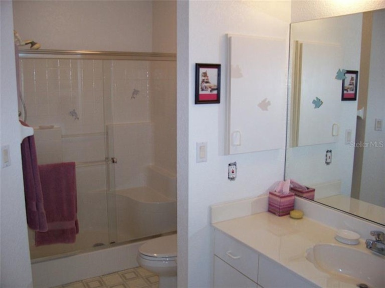 Photo 13 of 25 - 5725 Greenwood Ave #4201, North Port, FL 34287