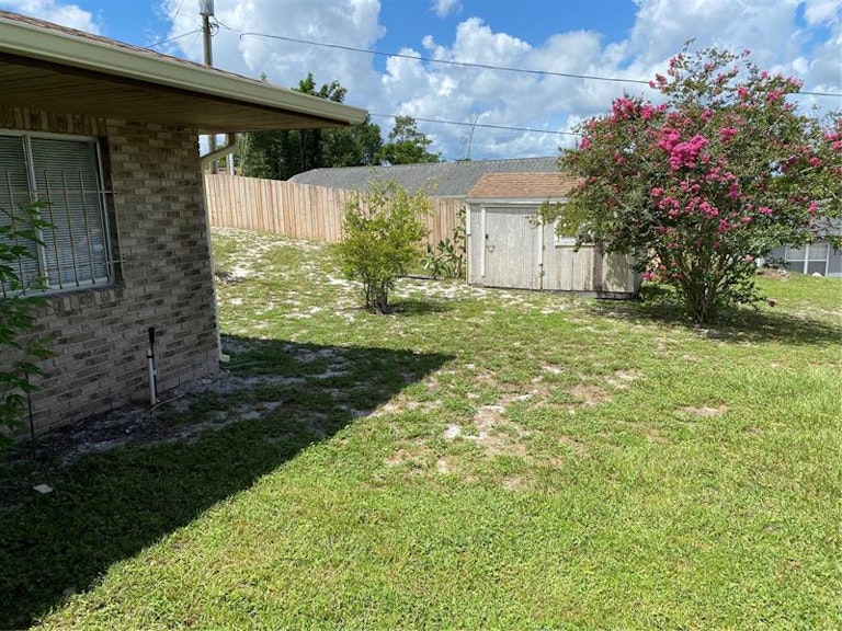 Photo 20 of 21 - 2120 El Campo Ave, Deltona, FL 32725