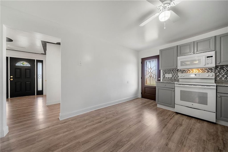 Photo 18 of 26 - 2838 Vine St, Austell, GA 30106