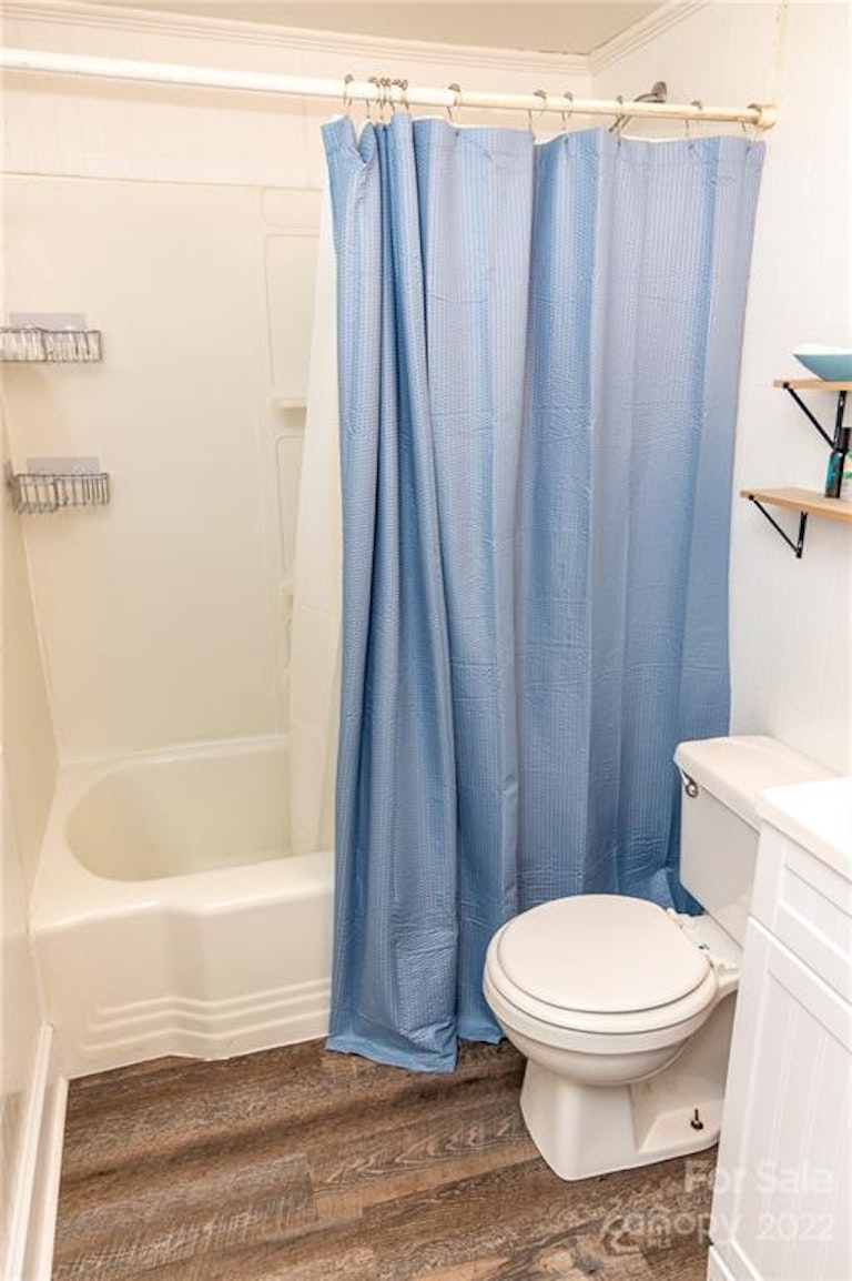 Photo 17 of 20 - 407 E 11th St, Kannapolis, NC 28083