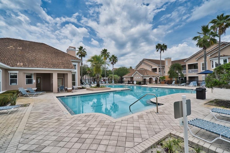 Photo 23 of 24 - 18118 Villa Creek Dr #18118, Tampa, FL 33647
