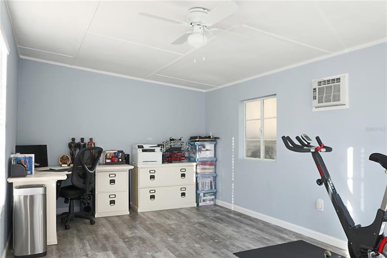 Photo 21 of 24 - 417 E Grant St, Orlando, FL 32806