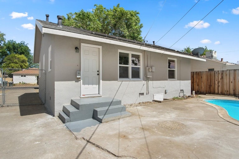 Photo 33 of 33 - 5636 Vista Ave, Sacramento, CA 95824