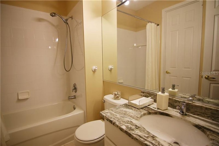 Photo 17 of 18 - 6973 Prosperity Cir #2201, Sarasota, FL 34238