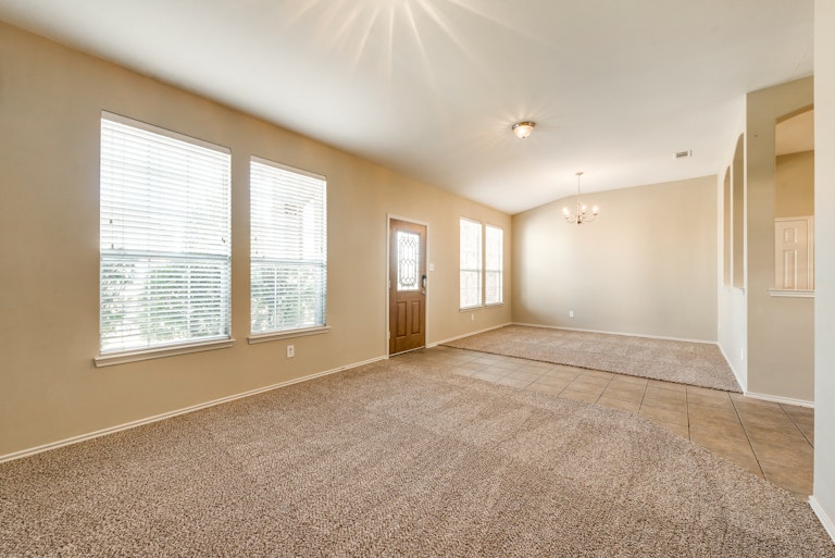 Photo 12 of 26 - 3412 Replay Ln, Little Elm, TX 75068