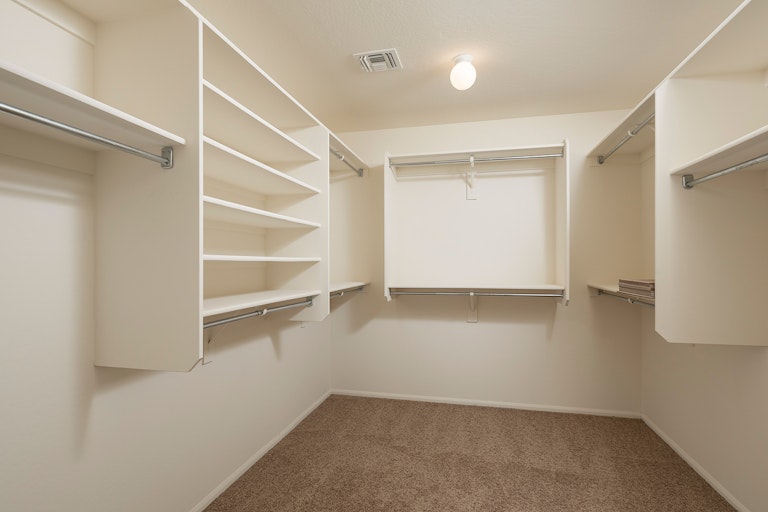 Photo 18 of 26 - 17524 W Larkspur Dr, Surprise, AZ 85388