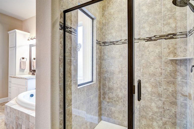 Photo 17 of 36 - 7346 Ridgepoint Dr, Irving, TX 75063