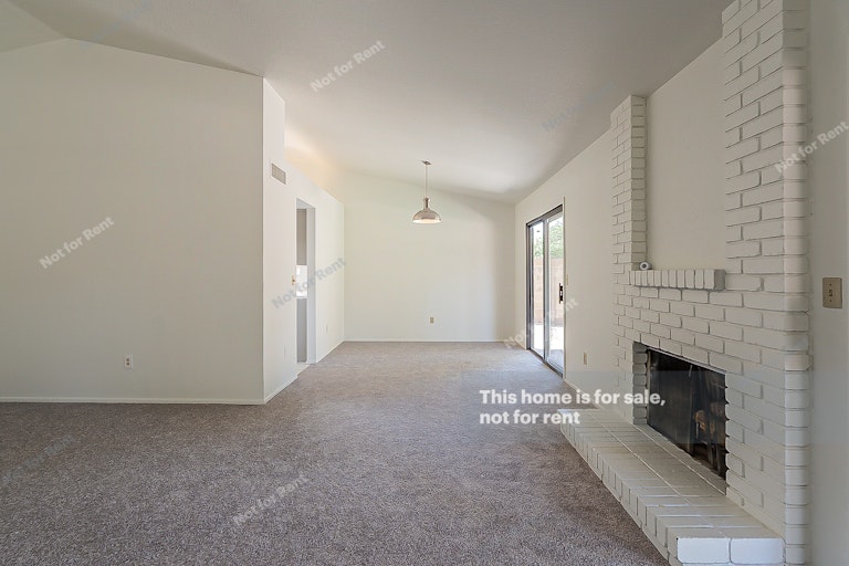 Photo 11 of 23 - 4850 E Dartmouth Cir, Mesa, AZ 85205