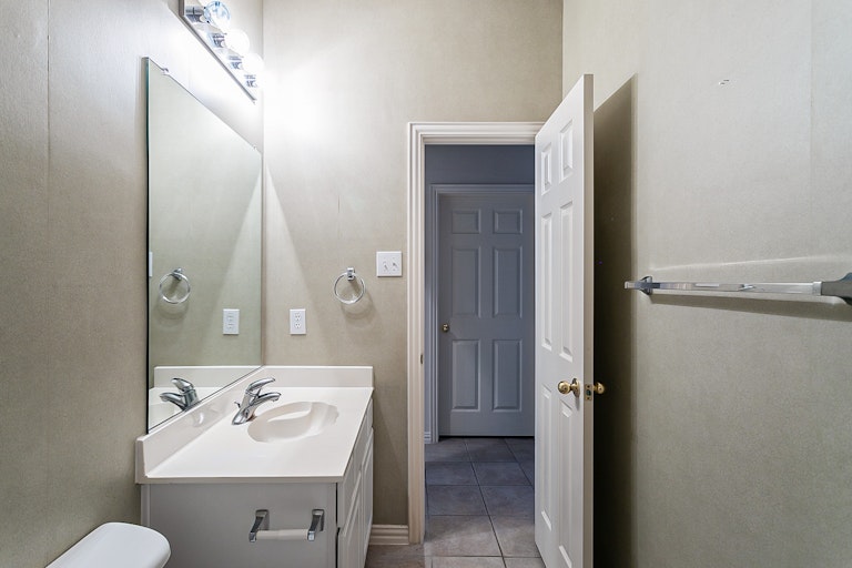 Photo 24 of 26 - 3609 Sutters Way, Flower Mound, TX 75022