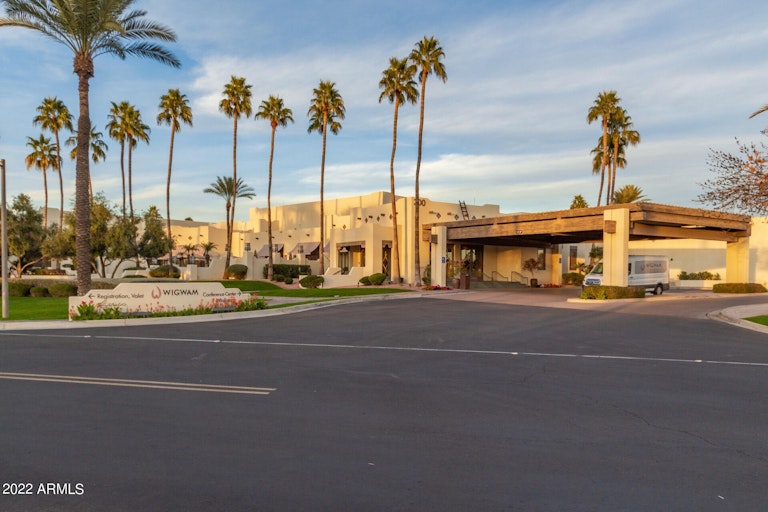 Photo 54 of 79 - 117 E Fairway Cir, Litchfield Park, AZ 85340