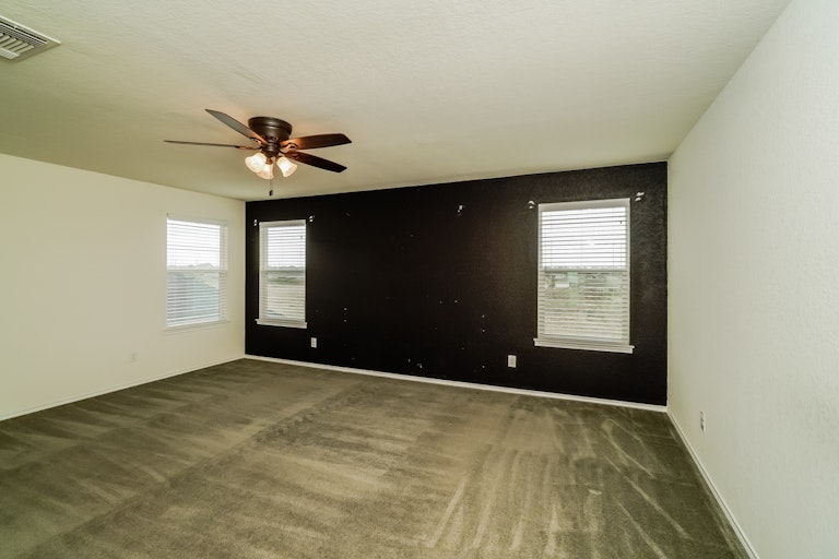 Photo 20 of 27 - 4213 Gale Mdws, New Braunfels, TX 78130