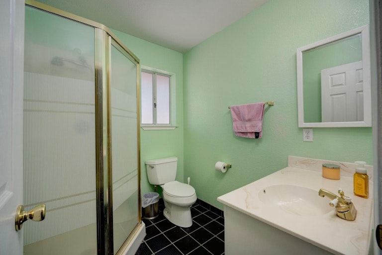 Photo 26 of 48 - 4427 E Catlett Rd, Lincoln, CA 95648