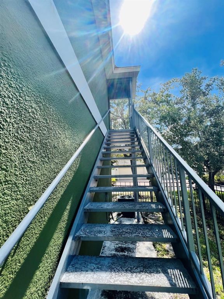 Photo 32 of 46 - 14464 Whittridge Dr, Winter Garden, FL 34787