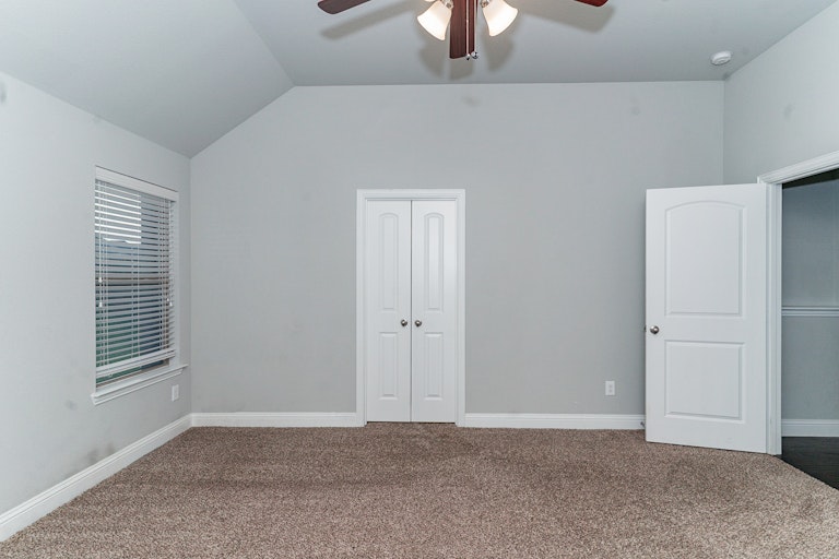 Photo 23 of 41 - 834 Cauble Dr, Fate, TX 75087