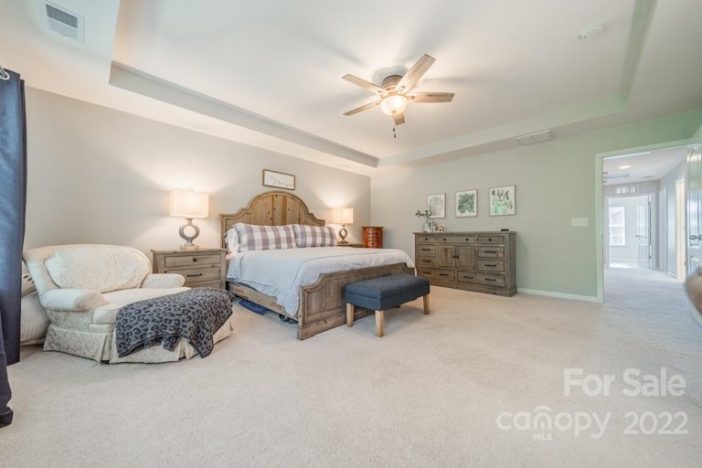 Photo 26 of 38 - 5726 Kildare Ct, Belmont, NC 28012