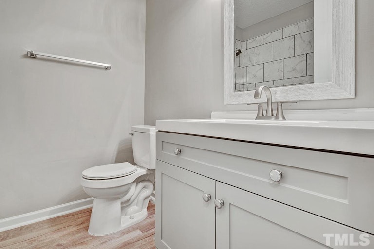 Photo 14 of 29 - 4700 Winterlochen Rd, Raleigh, NC 27603