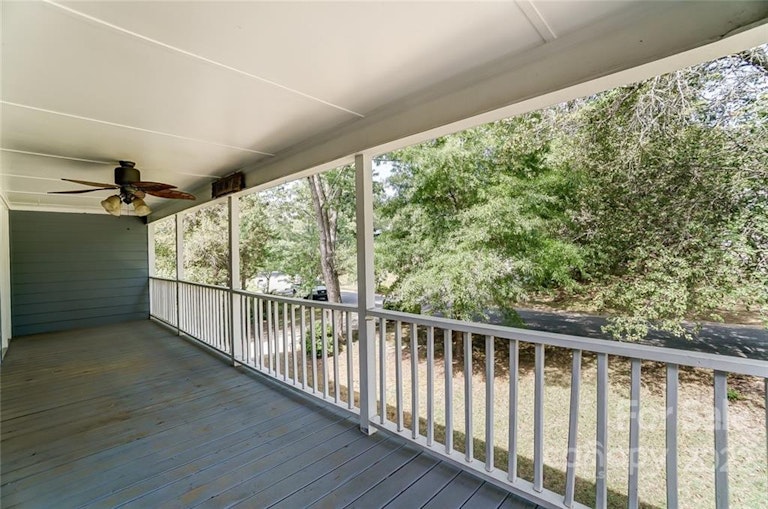 Photo 23 of 46 - 6538 Dougherty Dr, Charlotte, NC 28213
