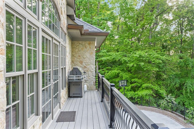 Photo 60 of 77 - 4268 Woodland Brook Dr SE, Atlanta, GA 30339