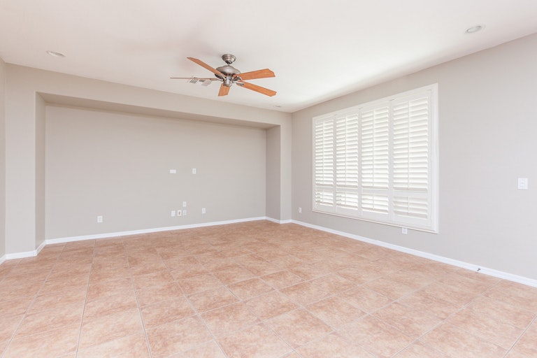 Photo 13 of 25 - 1511 E Birdland Dr, Gilbert, AZ 85297