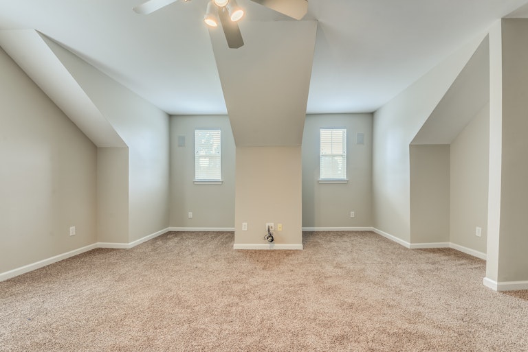 Photo 26 of 32 - 2412 Windsor Chase Dr, Matthews, NC 28105